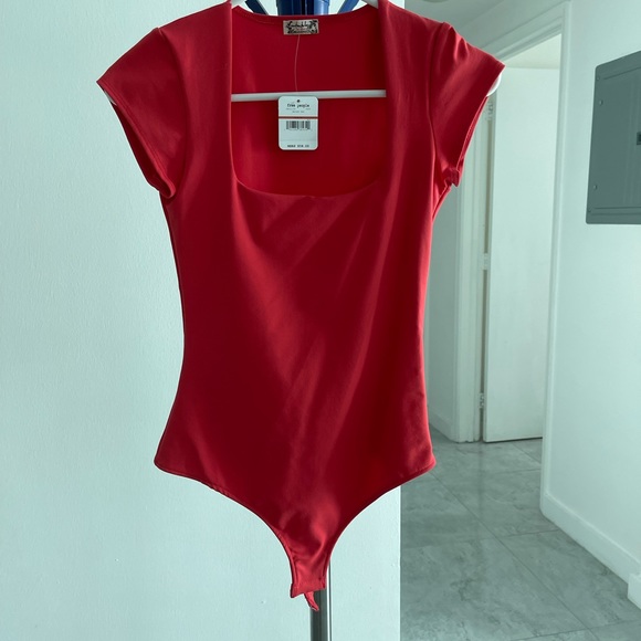 Free People Square Eyes Bodysuit in Red NWT - Picture 5 of 7